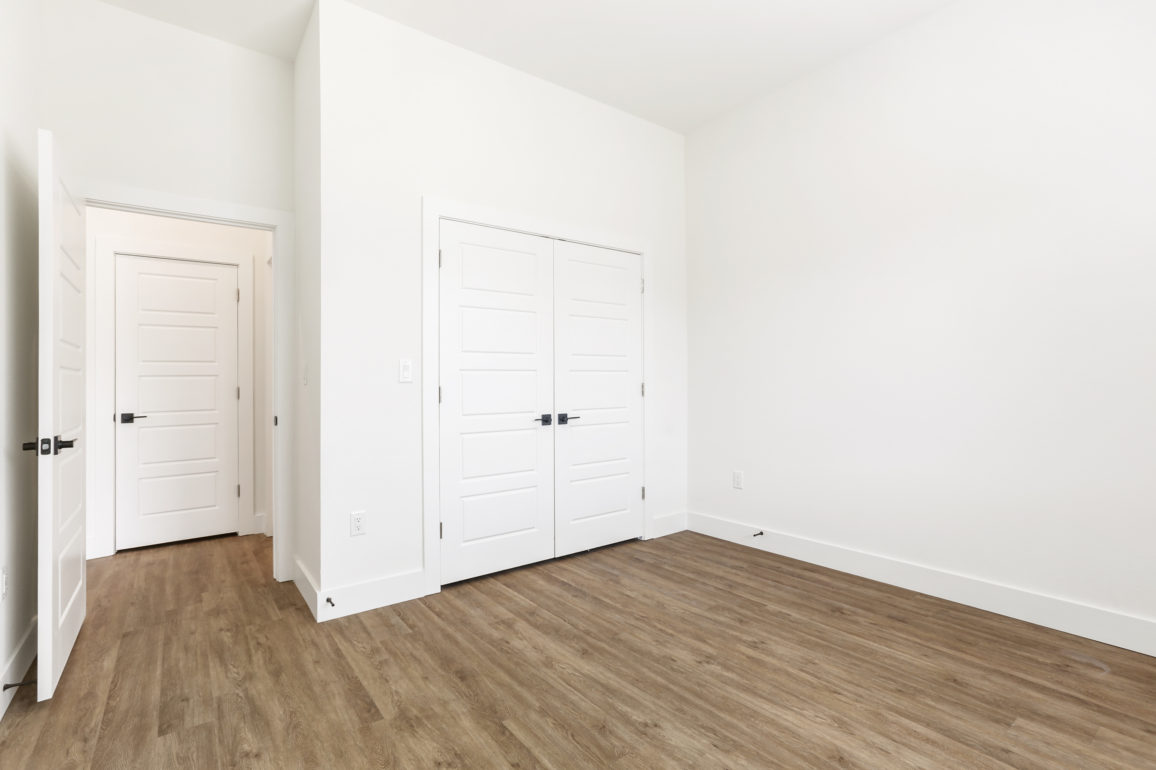 East Grove residence — unit-1206-4A4A3423.jpg