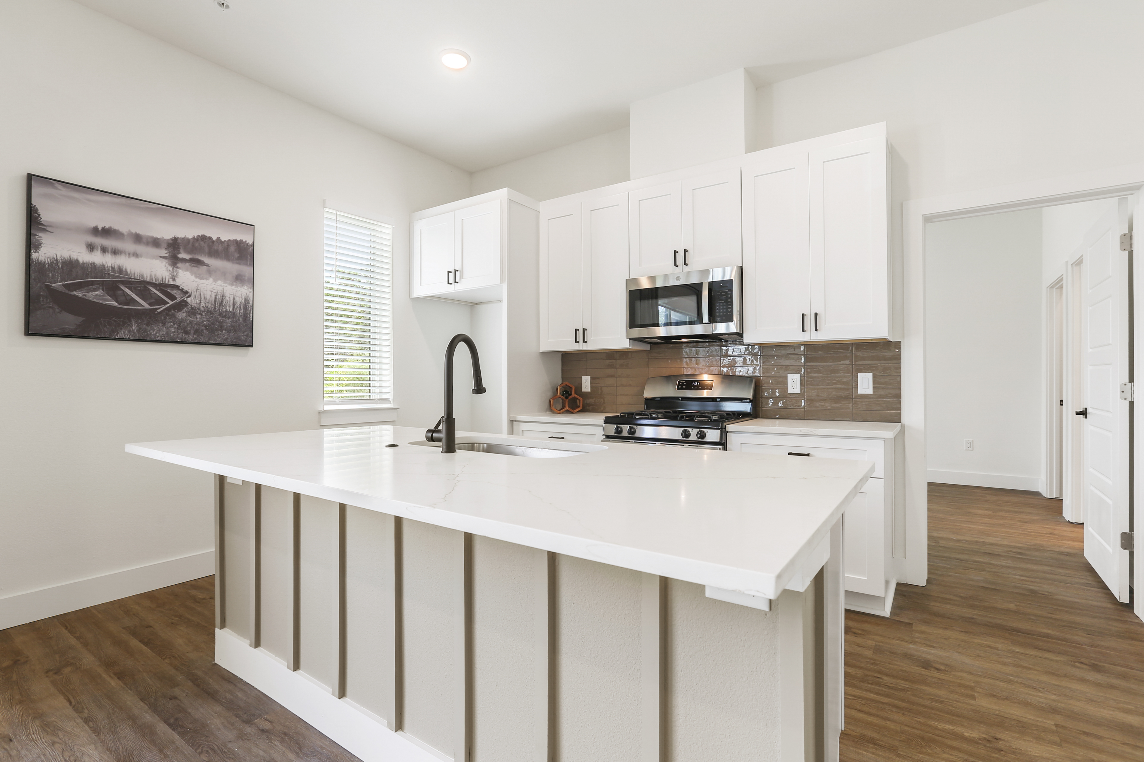 East Grove residence — unit-1206-4A4A3471.jpg