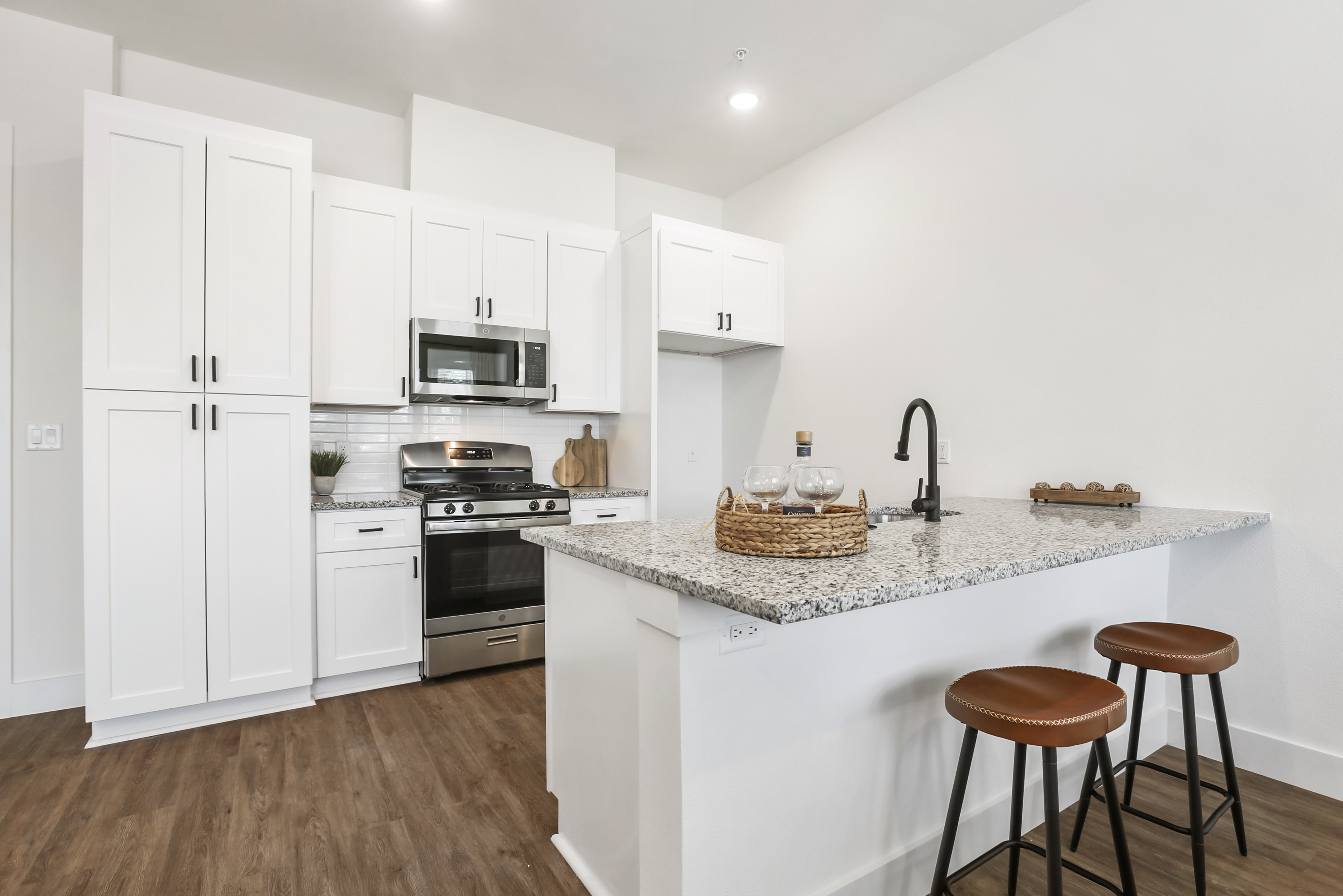 East Grove residence — 4A4A1557